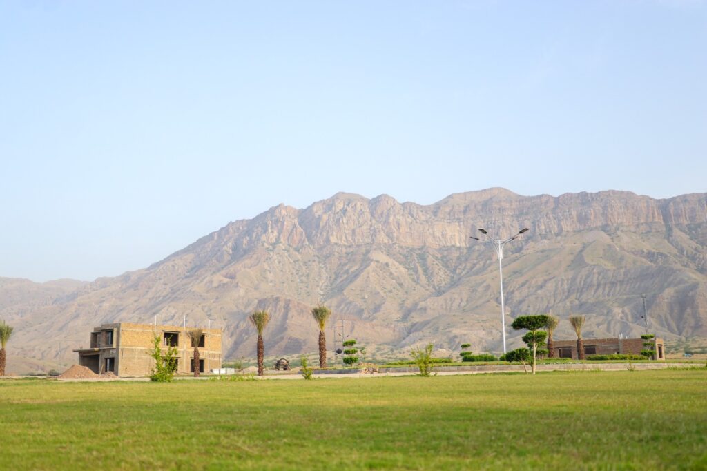 D. I. Khan New city